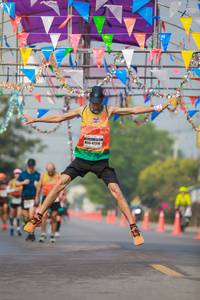 BIB: 4231
                            <button type="button" onclick="openModal(10332201)" class="btn btn-primary btn-sm float-right btn-popup" data-toggle="modal" data-target=".modal-high-quality">
                        <i class="fas fa-shopping-cart"></i> Add to Cart
                    </button>
                                            <button type="button" onclick="isThisMe(10332201, true)" class="btn btn-success btn-sm float-right btn-popup btn-isme hidden" data-toggle="tooltip" data-placement="bottom" title="นี่คือรูปของคุณใช่ไหม คลิกที่นี่เพื่อเอาเข้าอัลบั้ม">
                        <i class="fas fa-plus"></i> Add to album
                    </button>
                    <button type="button" onclick="isThisMe(10332201, false)" class="btn btn-warning btn-sm float-right btn-popup btn-isnotme hidden">
                        <i class="fas fa-ban"></i> Remove from album
                    </button>